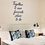 Marie Hotel